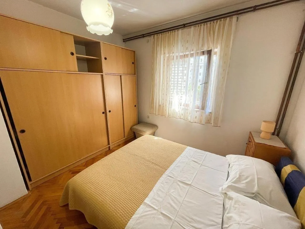 Charmante Ferienwohnung In Jadranovo Mit Grill, Garten Und Terrasse 0*,  Croatia